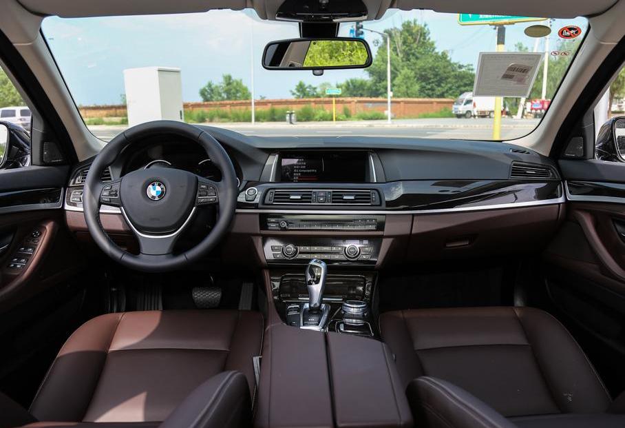 寶馬,寶馬5系,奧迪,奧迪A6,奔馳