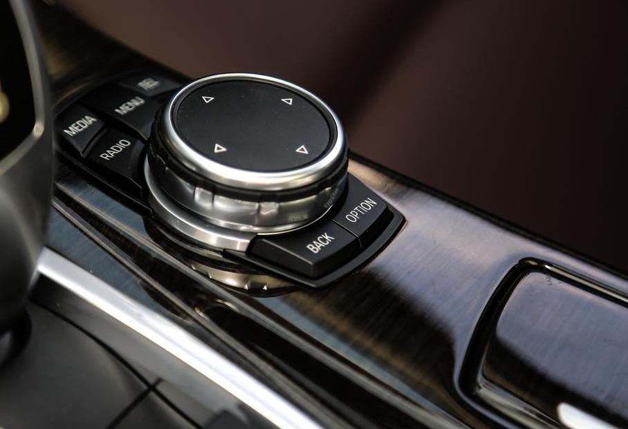 寶馬,寶馬5系,奧迪,奧迪A6,奔馳