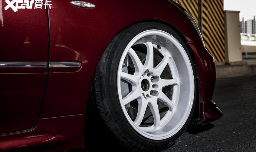 皇冠,豐田,世紀,雷克薩斯,雷克薩斯LS