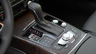 奔馳,奔馳E級,奧迪,奧迪A6L,奧迪A6