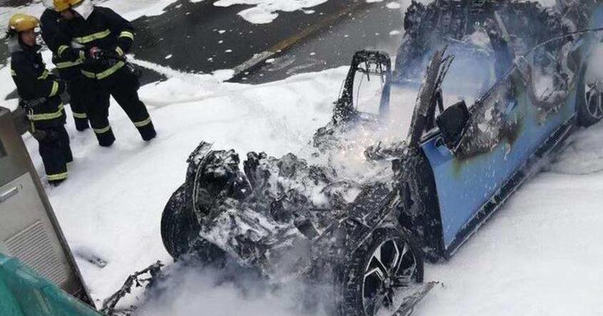 特斯拉,蔚來,奧迪,蔚來ES8,奧迪A6L