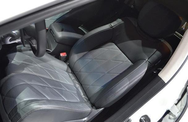 英菲尼迪,世紀,漢