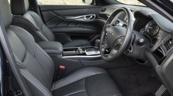 英菲尼迪,奧迪A6L,奧迪,奧迪A6,奔馳