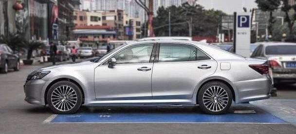 皇冠,豐田,奧迪A6L,奧迪,奧迪A6