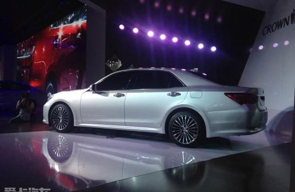 皇冠,豐田,一汽,奧迪A6L,奧迪