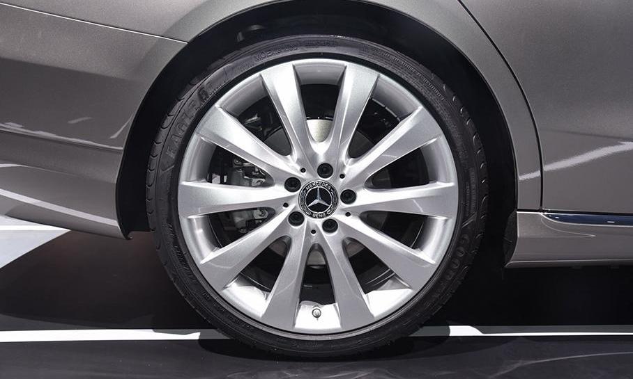 奔馳,奧迪,奧迪A6,奔馳C級,奧迪A6L