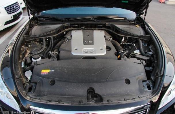 英菲尼迪,奧迪A6L,奧迪,奧迪A6,奔馳