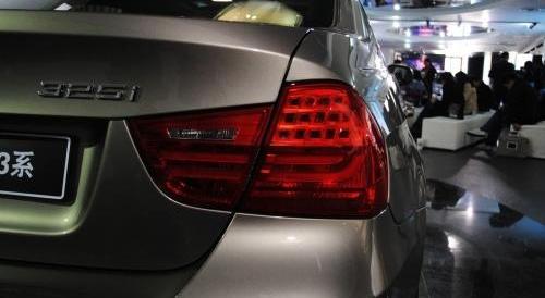 寶馬,寶馬3系,奧迪,奧迪A4L,奔馳