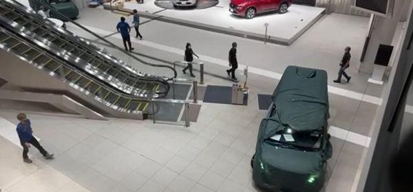 日產