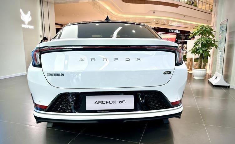 奔馳C級,奔馳,理念,遠程