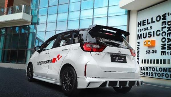 飛度,本田,猛士