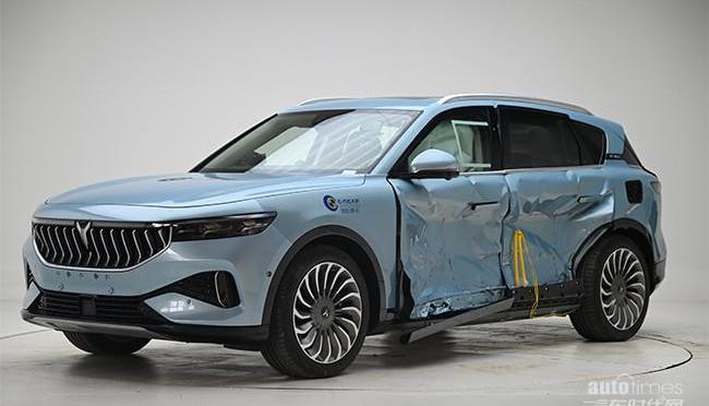嵐圖汽車,發現