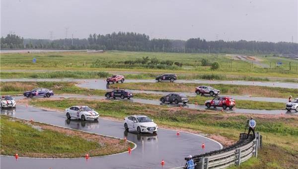 邁騰,探影,東風,天籟,日產