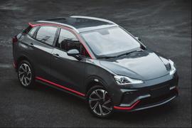 哪吒V,哪吒汽車,特斯拉,哪吒U