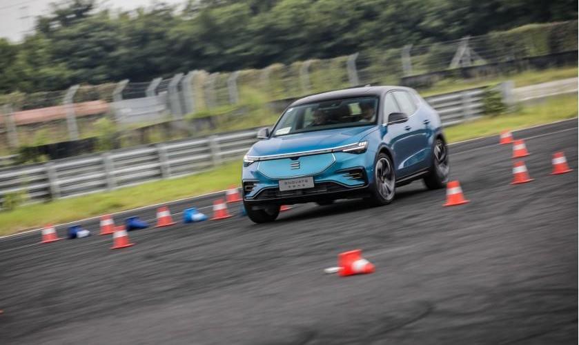 天際ME7,天際汽車,長行,榮威,特斯拉