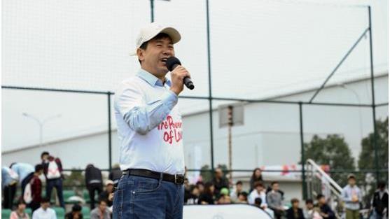奔馳