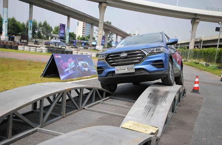SWM斯威G01,SWM斯威汽車,遠程,奧迪,奔馳